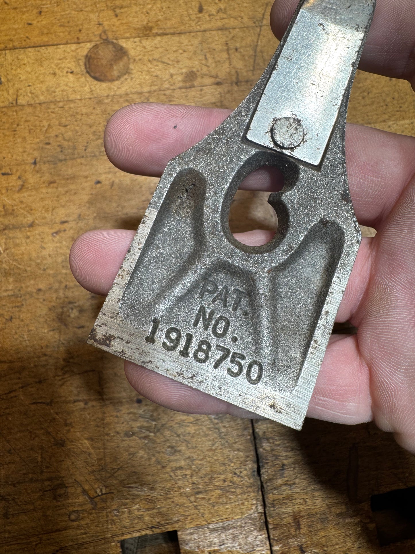 No4 / No5 Stanley lever cap - type 16