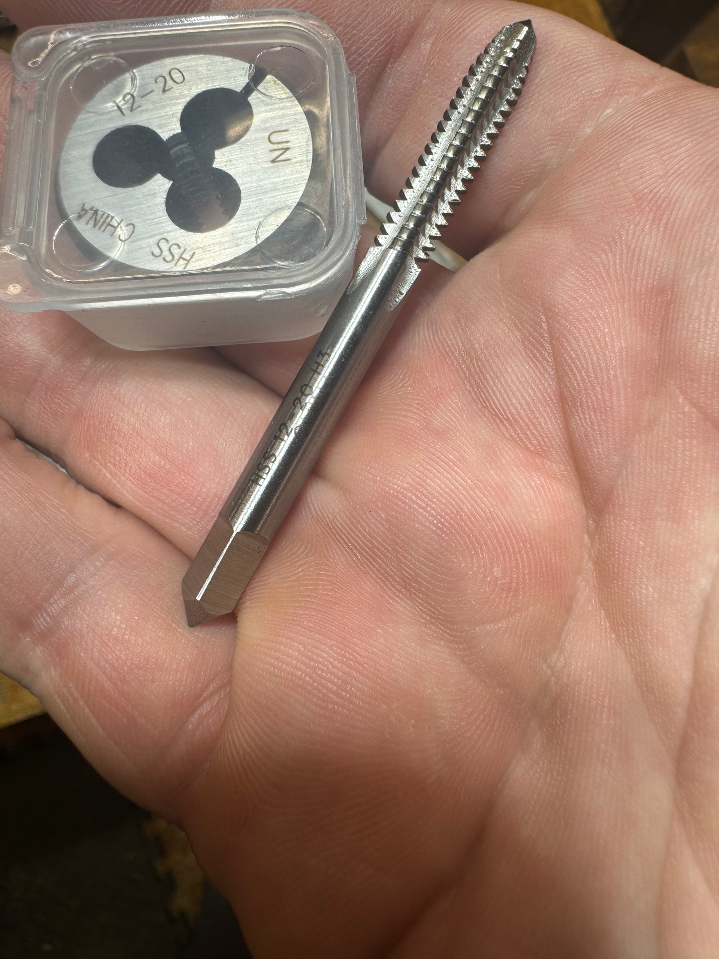 12-20 Tap & Die set (1 tap & 1 die)