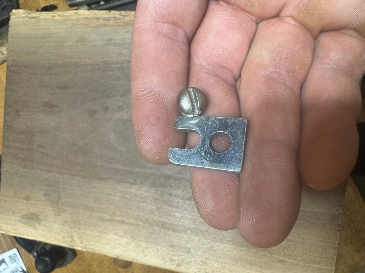 Stanley frog adjustment plate & screw